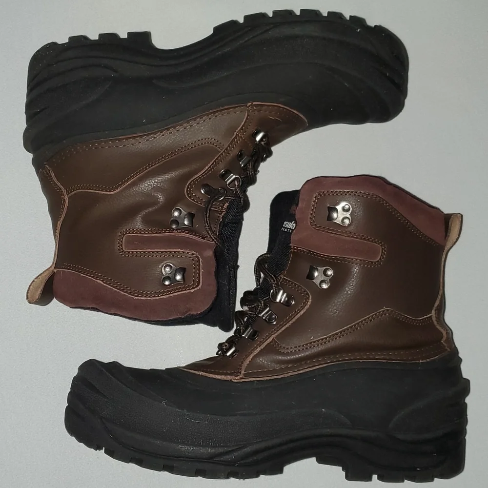 Boots - Picture 2 of 10